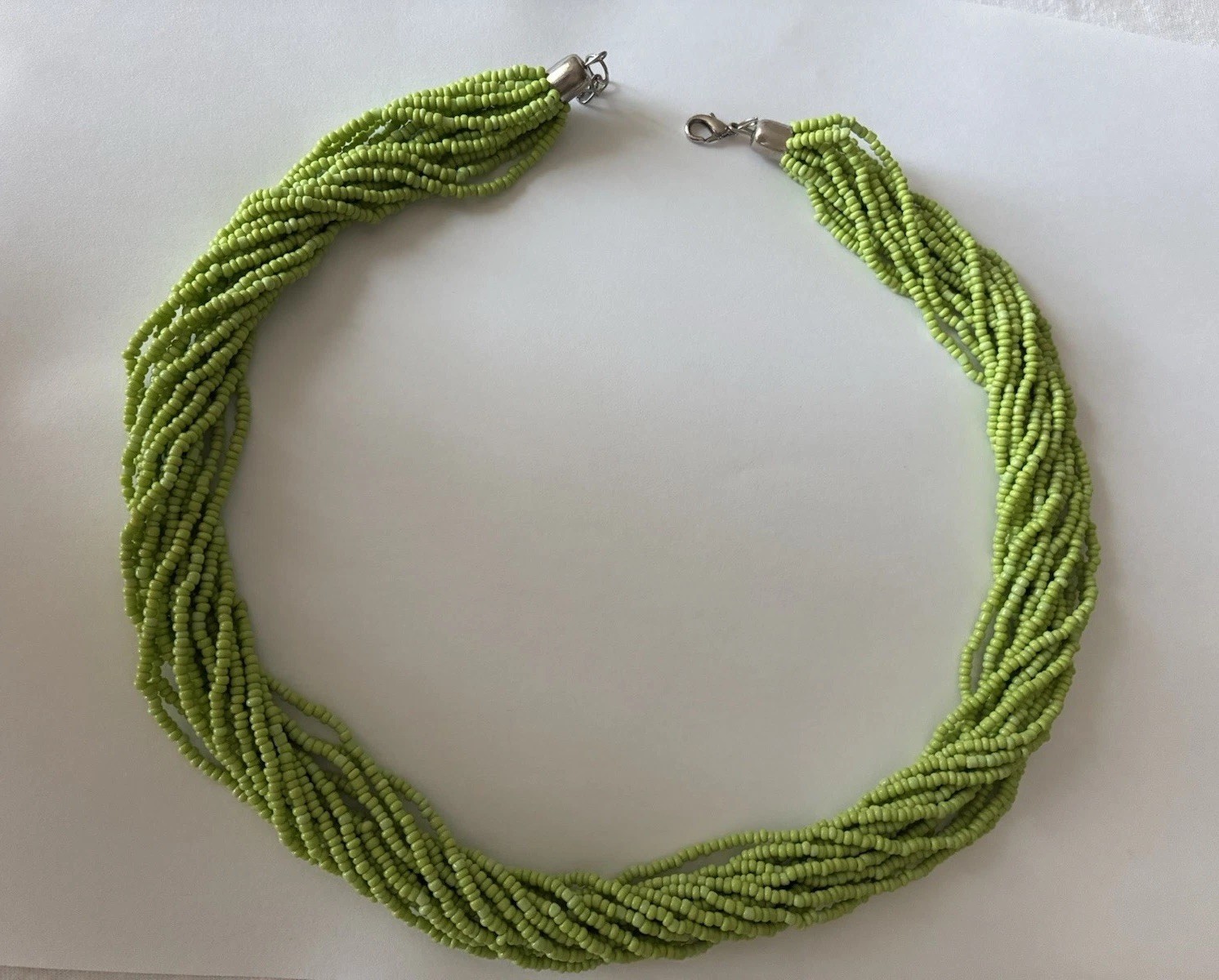 Green Twisted Glass Seed Bead Rope Necklace Silver Tone Lobster Clasp