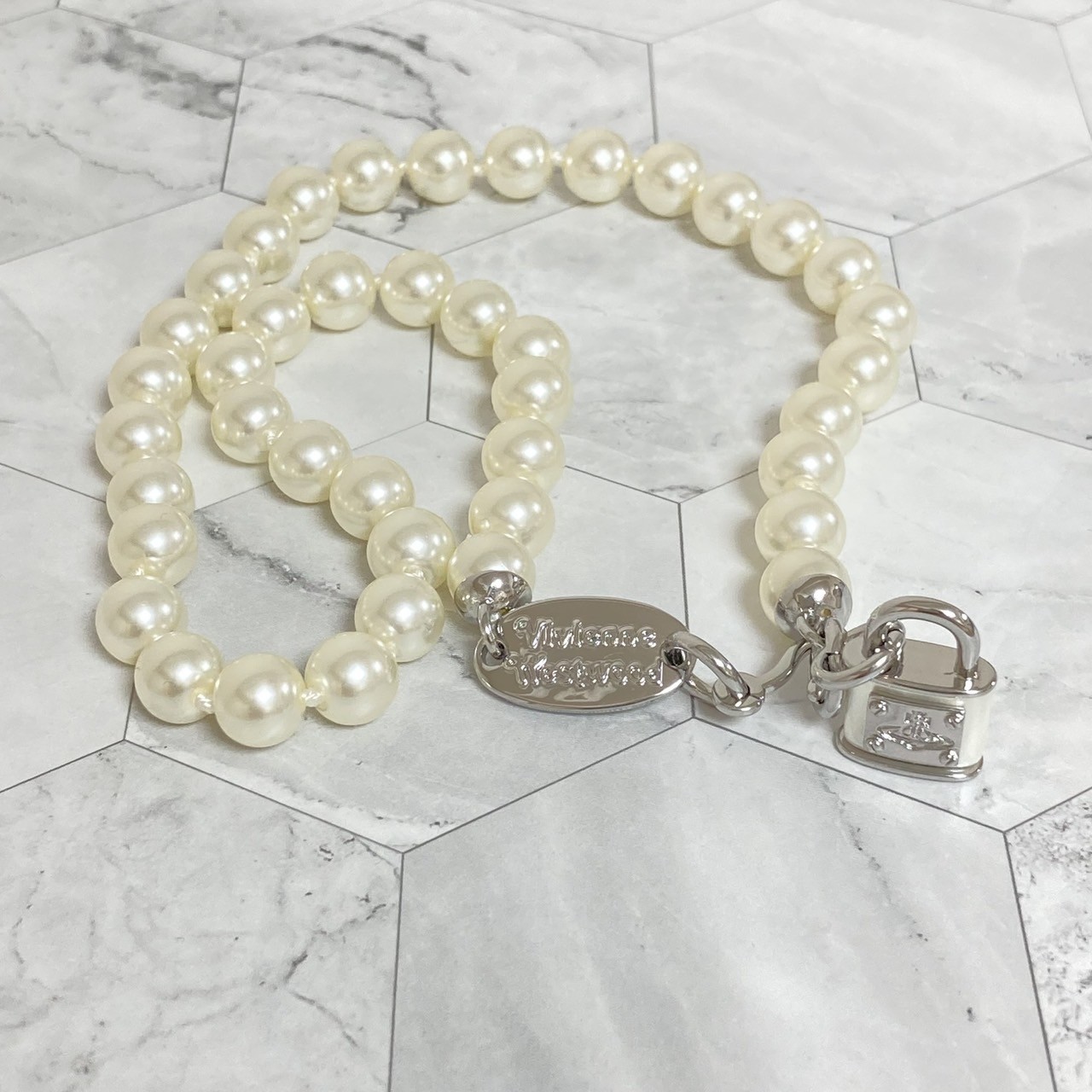 Vivienne Westwood Necklace Padlock Pearl Silver White 40cm w/drawstring NO BOX