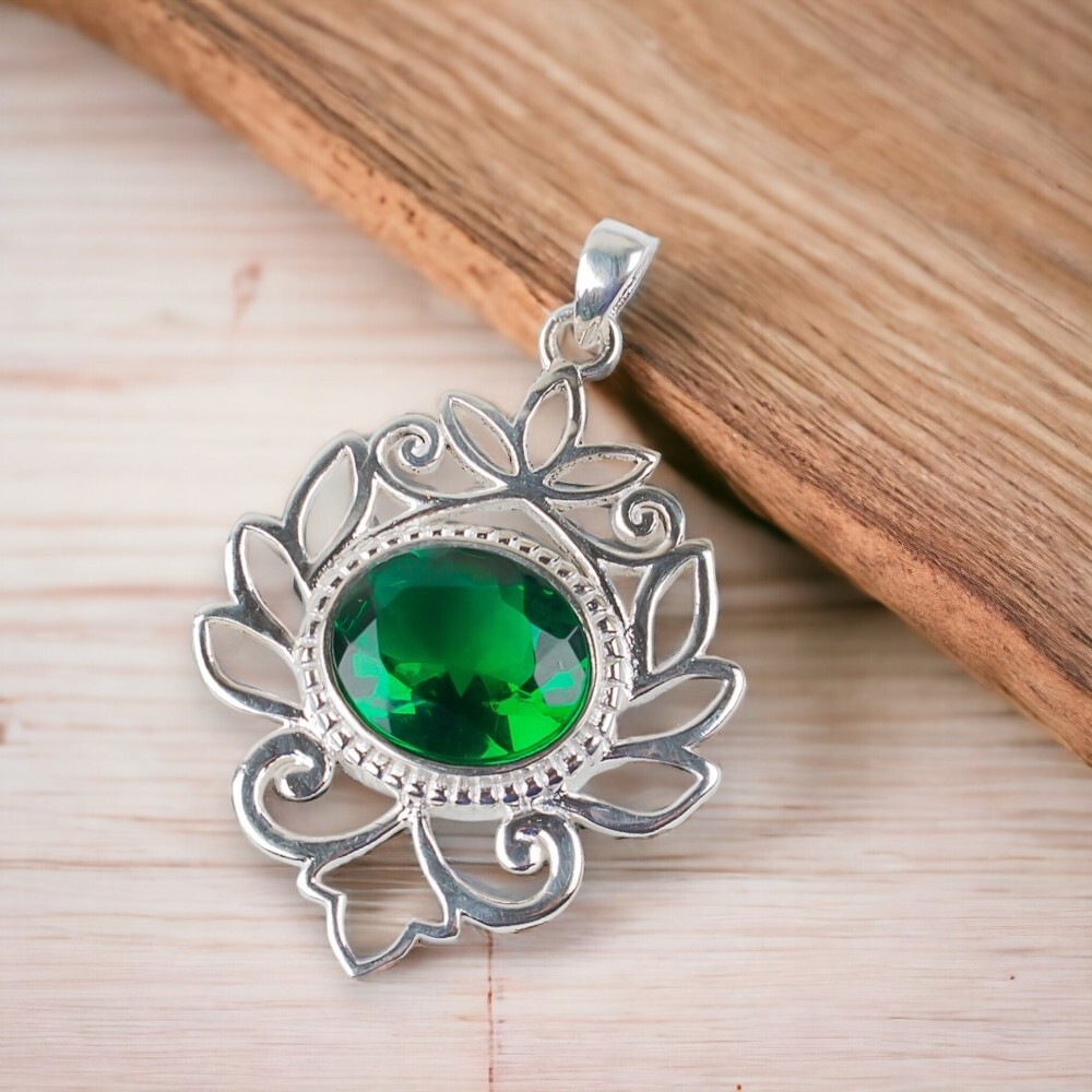 Green Emerald Gemstone Pendant Vintage 925 Sterling Silver For Girls
