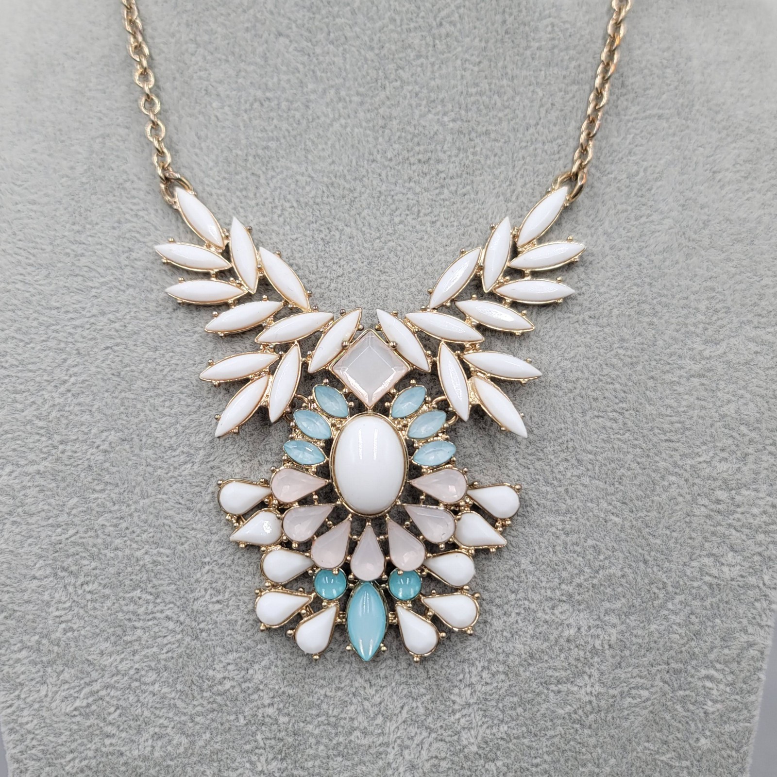 White Blue Acrylic Rhinestone Statement Bib Necklace Gold tone