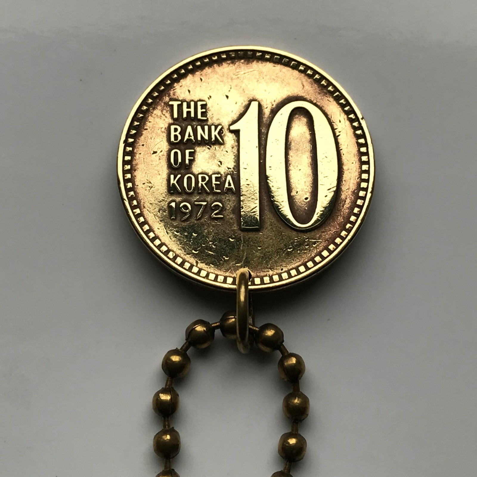 South Korea 10 Won coin pendant Korean Dabotap Pagoda temple Seoul Busan n000108