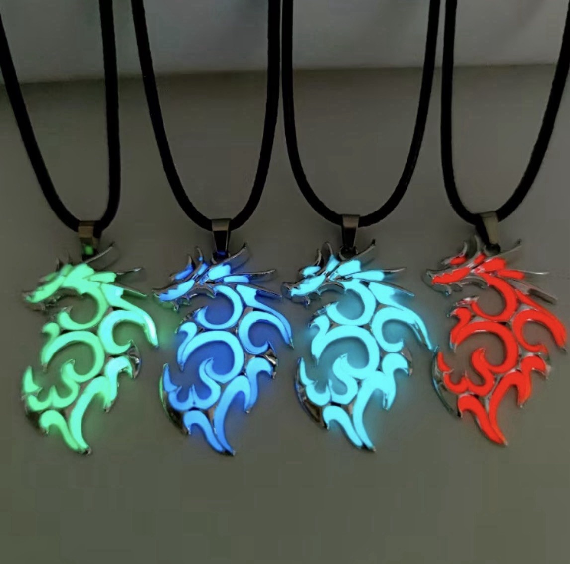 Men’S Glow-in-the-Dark Dragon Pendant Necklace – Neon Green/Blue/Red/Black