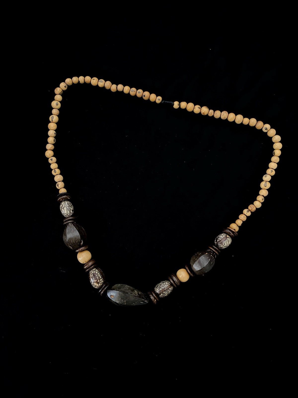 Natural Wood and Dark Bead Boho Statement Necklace – Beige and Black