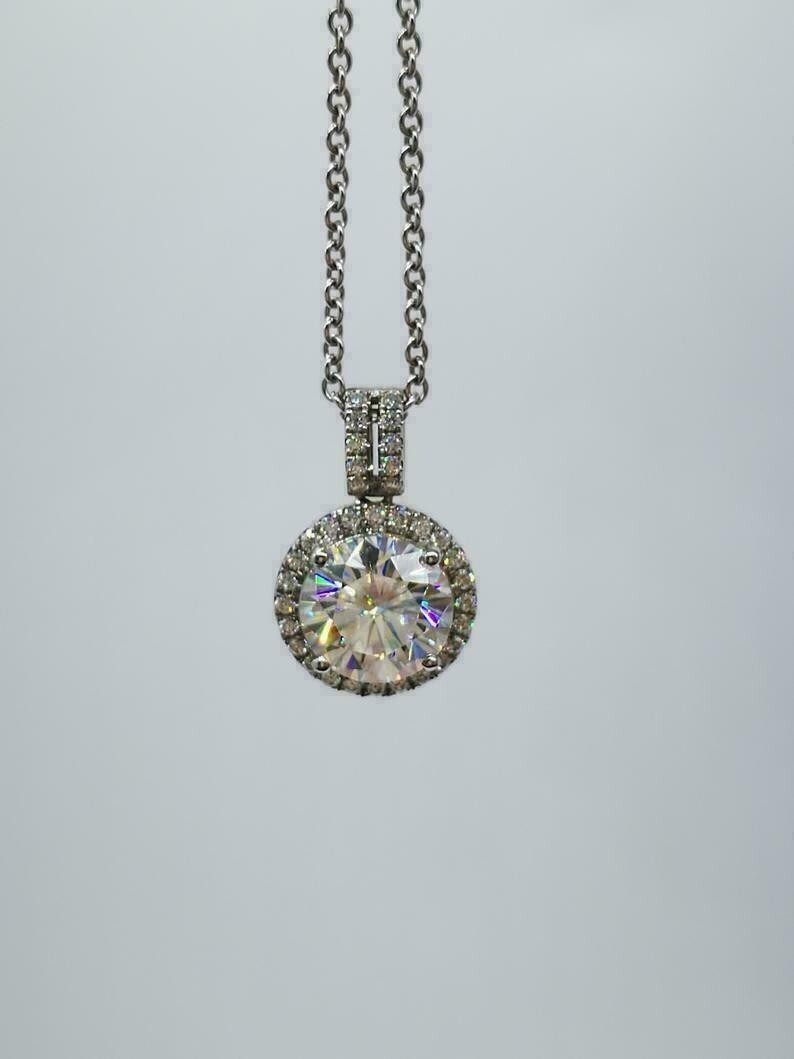1.50Ct Round Simulated Diamond Halo Beautiful Pendant In 14K White Gold Plated