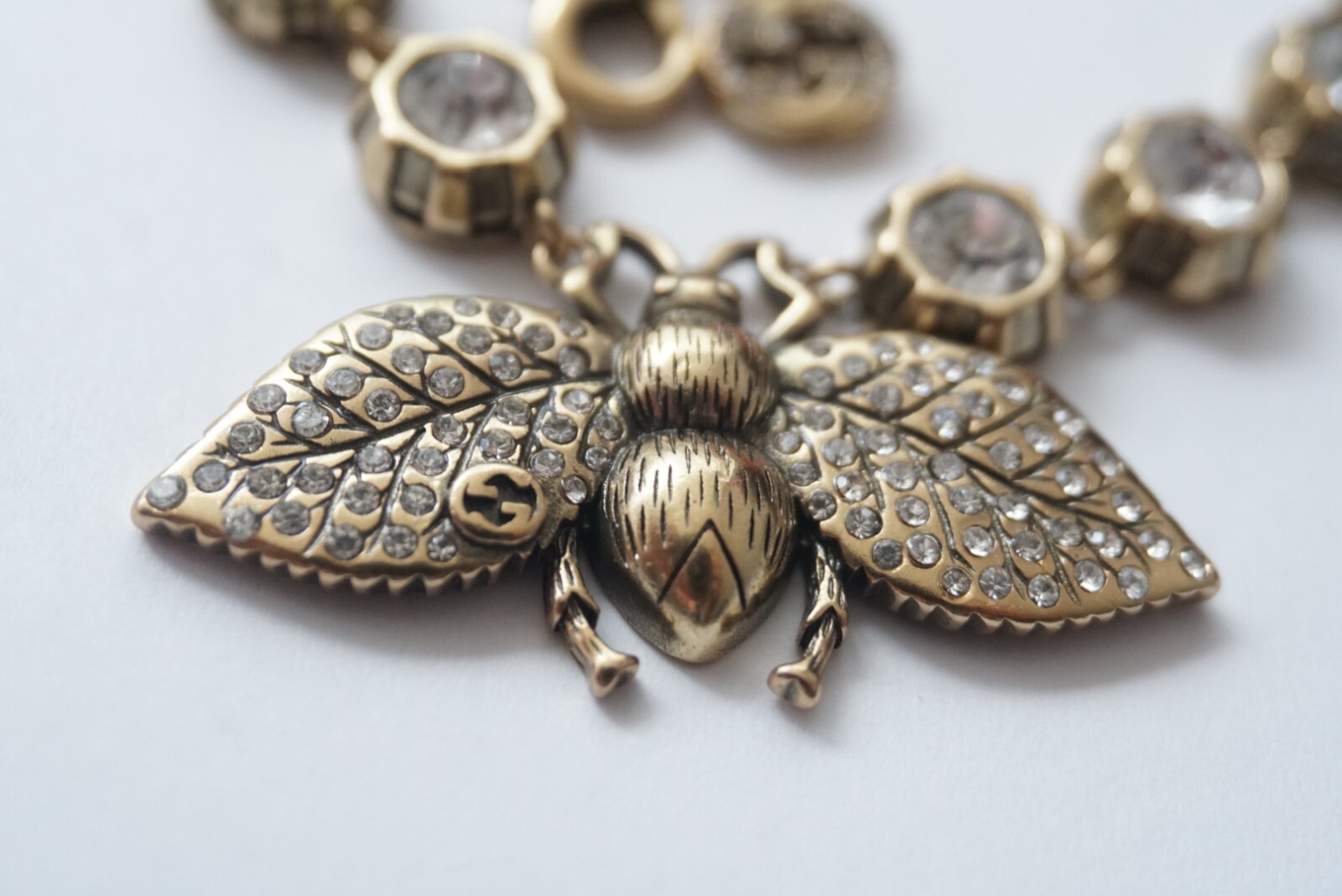 100% Authentic GUCCI Necklace logo GG box & duster bee