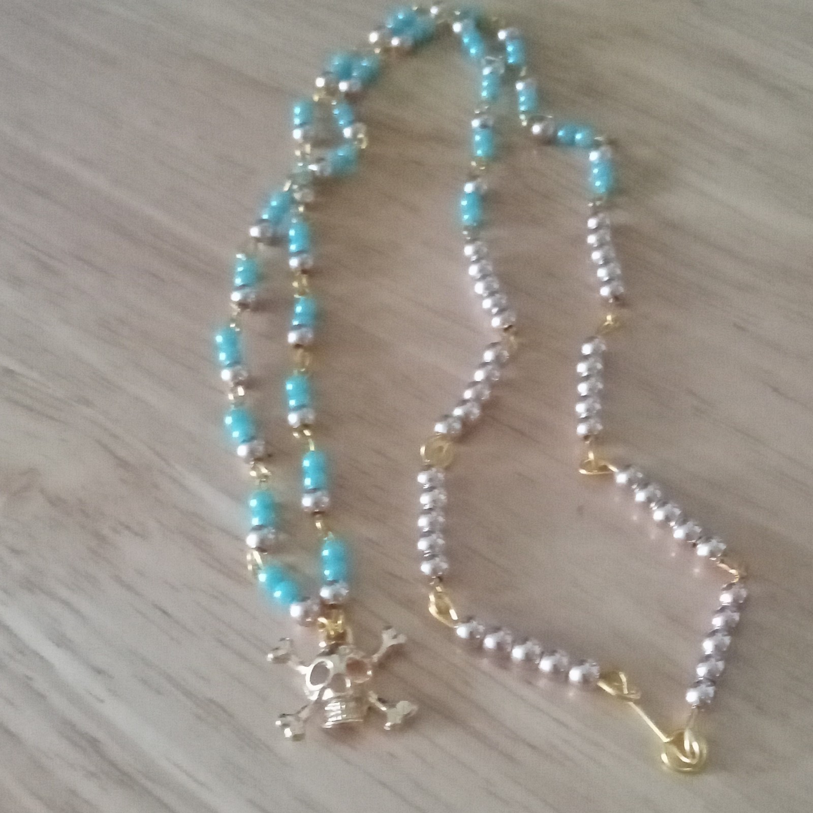 Blue & Silver Beaded Ball Chain Necklace Gold Tone Skull Charm Pendant