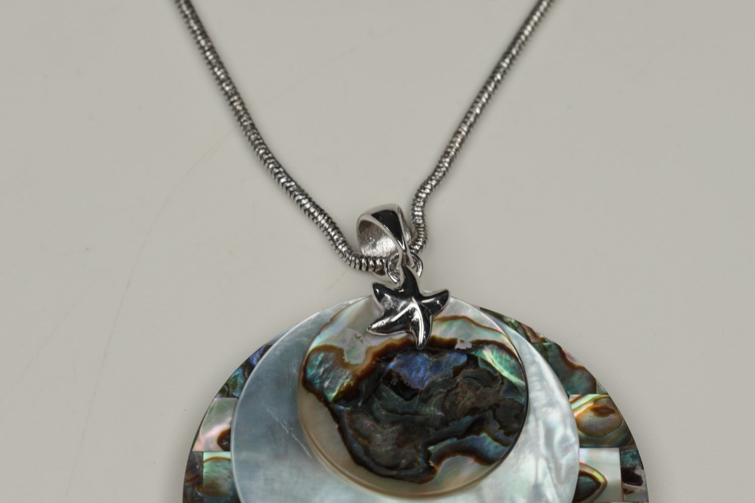 Necklace 18 Inch Chain Multicolor Shell Sterling Silver Italy Pendant Abalone