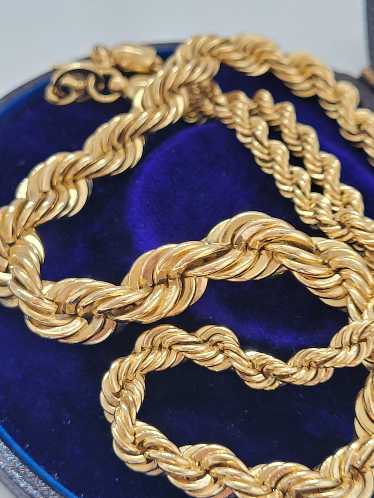 Vintage Monet Graduated Heavy Twist Rope Chain Necklace