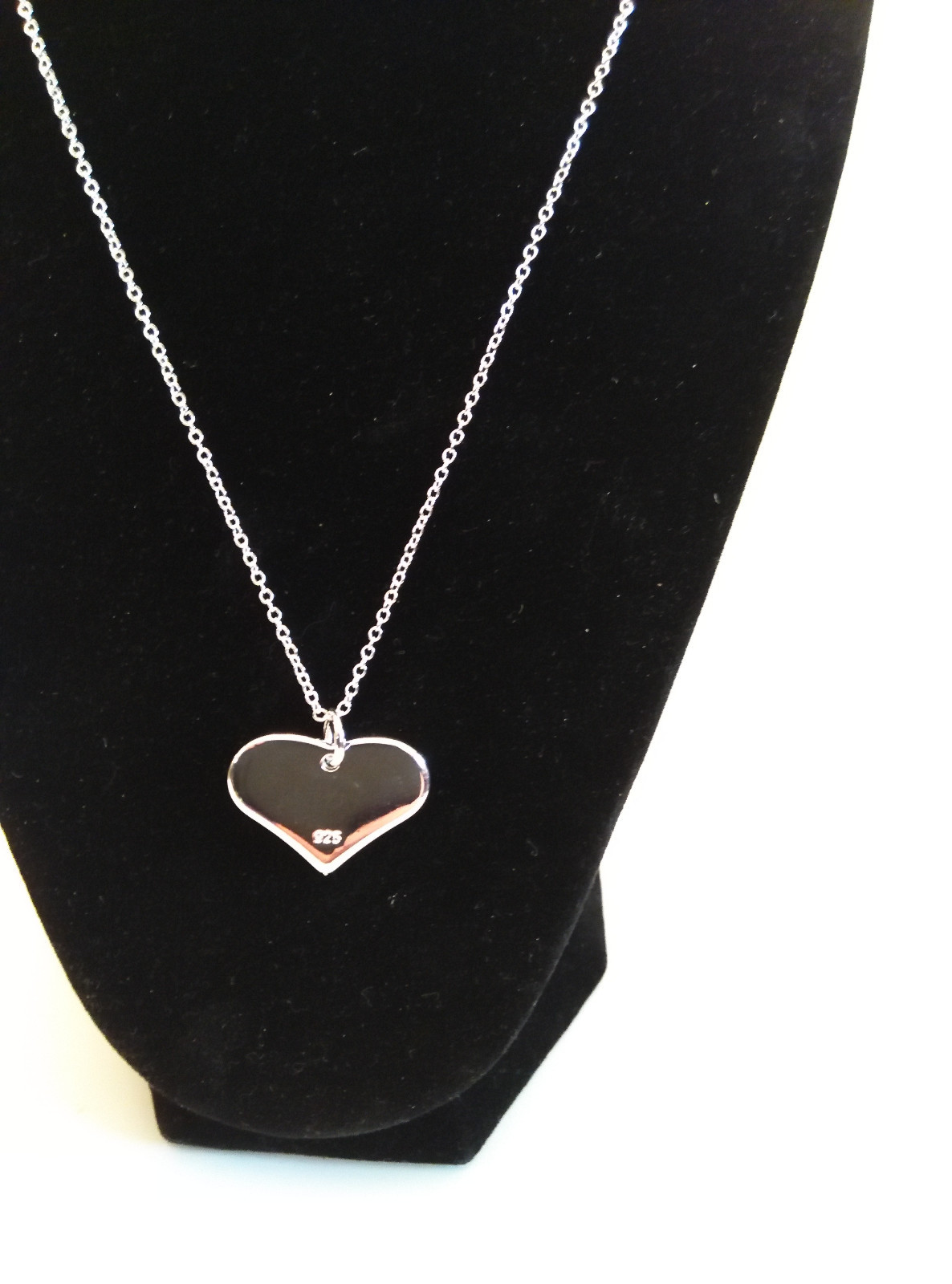 Lovely Solid Plain Heart Necklace in 925 Sterling Silver
