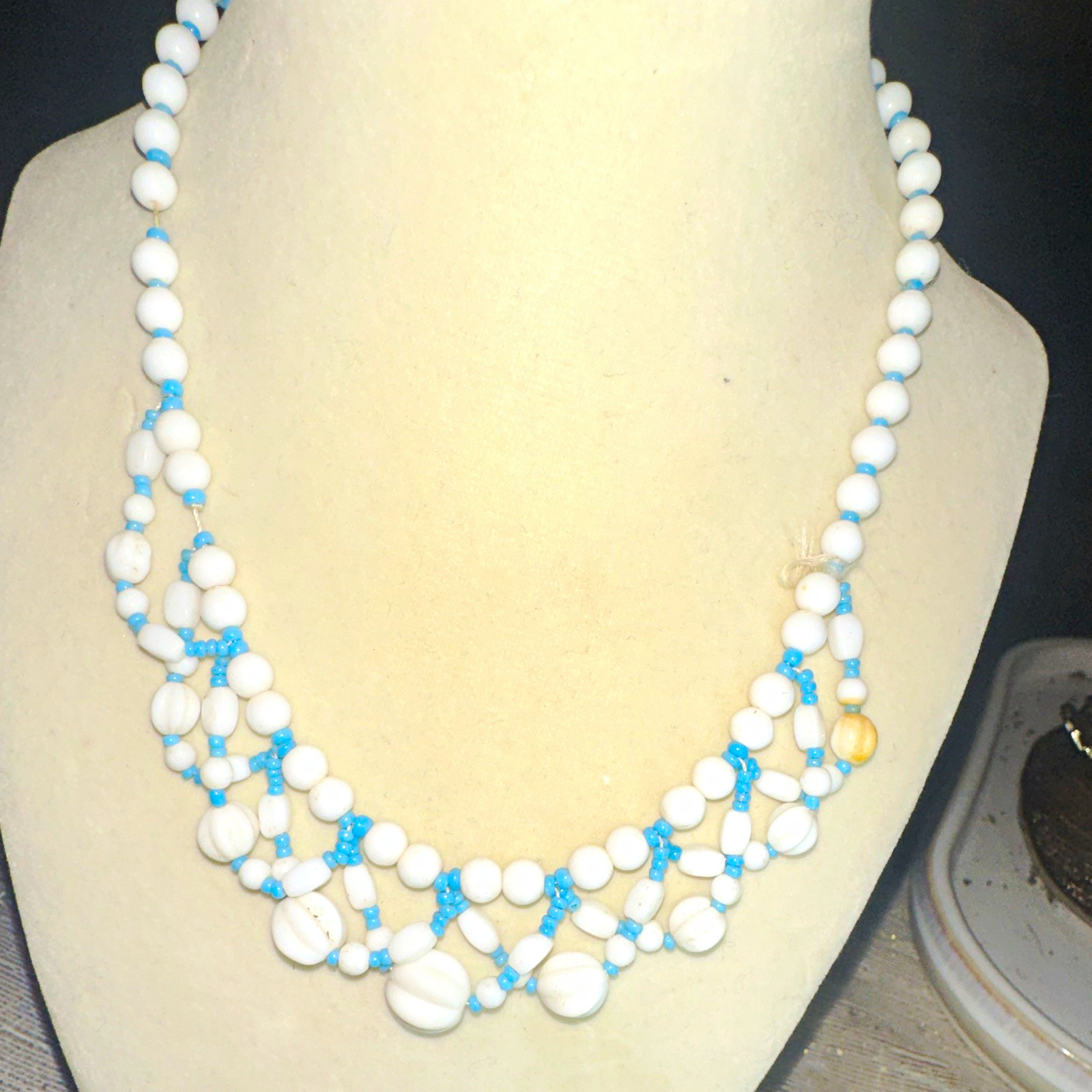 White Blue Plastic Beaded Statement Necklace, Ball/Bead Chain, Hook Clasp