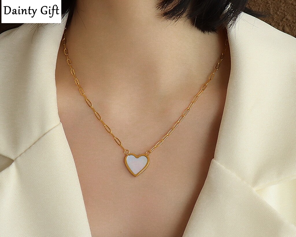 DAINTY Women Girl Titanium Stainless Steel Seashell Heart Love necklace 16-18″