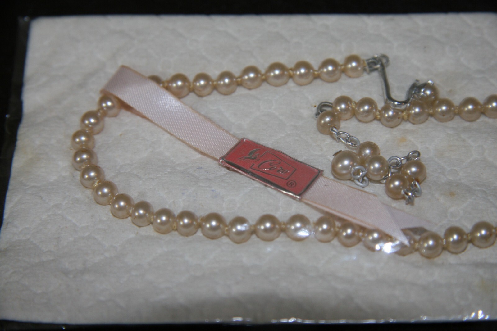 Coro Simulated Pearl Necklace Choker New