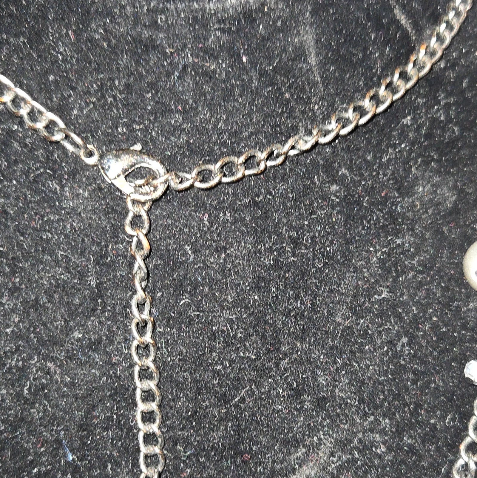 Silver Tone Cable Chain Necklace Faux Pearl Dangles Round Rhinestone Charm