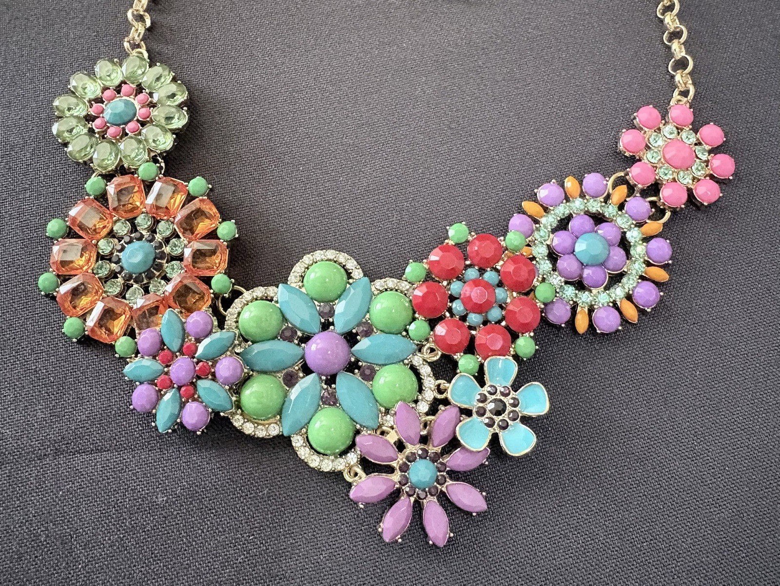 Colorful Floral Statement Necklace Gold Tone Interconnected Flowers
