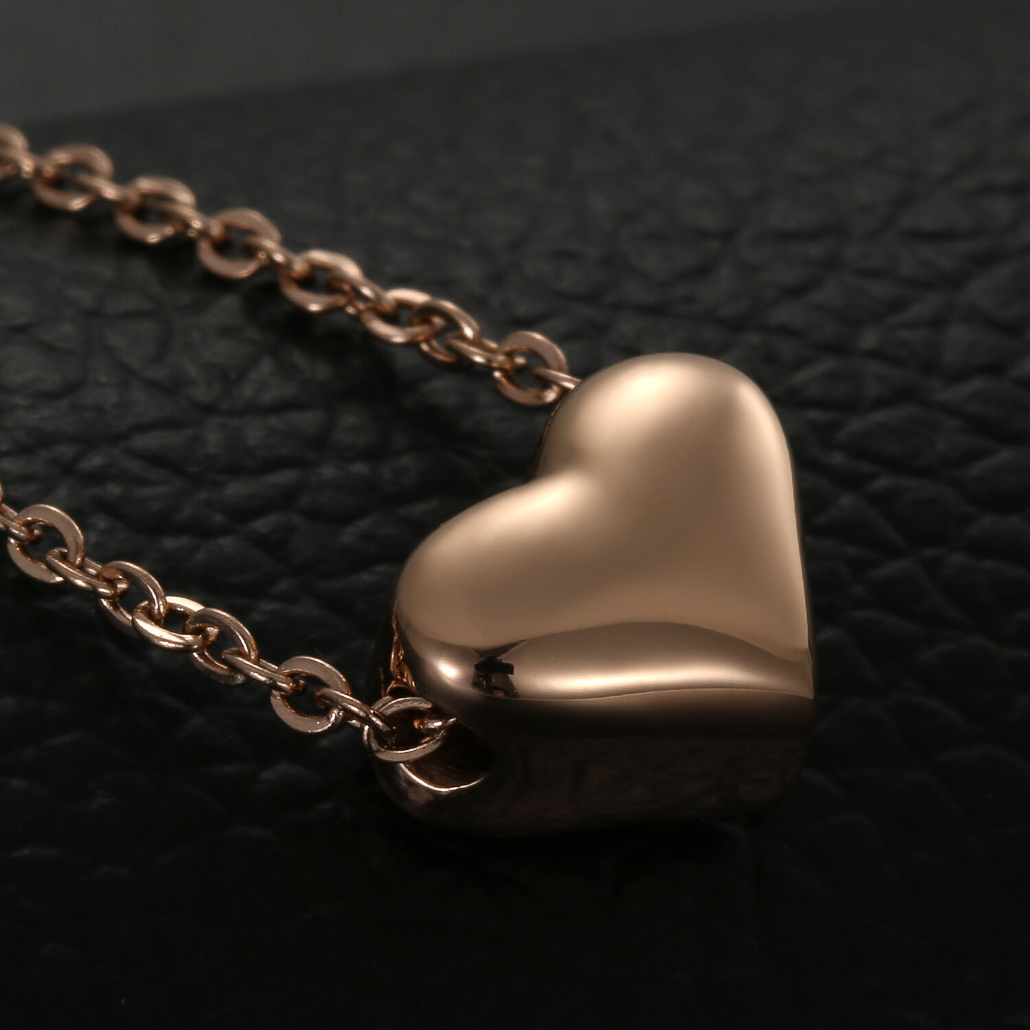 Women’s Girls Stainless Steel Heart Pendant Necklace Chain Valentine’s Day Gift
