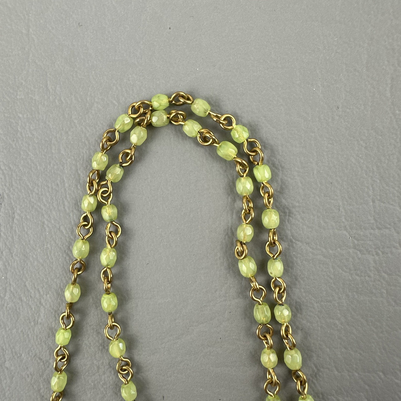 Art Nouveau Style Floral Necklace Green Beads Pansy Pendant Dainty 17″