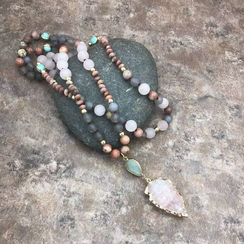 Raw Rose Quartz Arrowhead Charm Mala Beads Healing Protection Knotted Necklace
