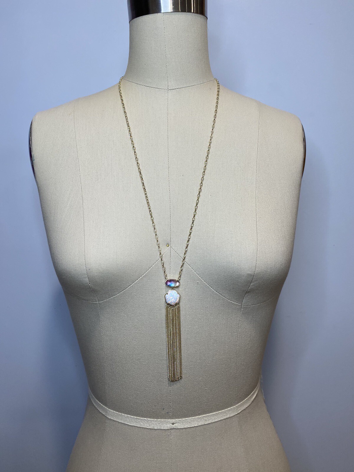 Kendra Scott Tae Pendant Necklace Watercolor Illusion White kyocera Opal Gold