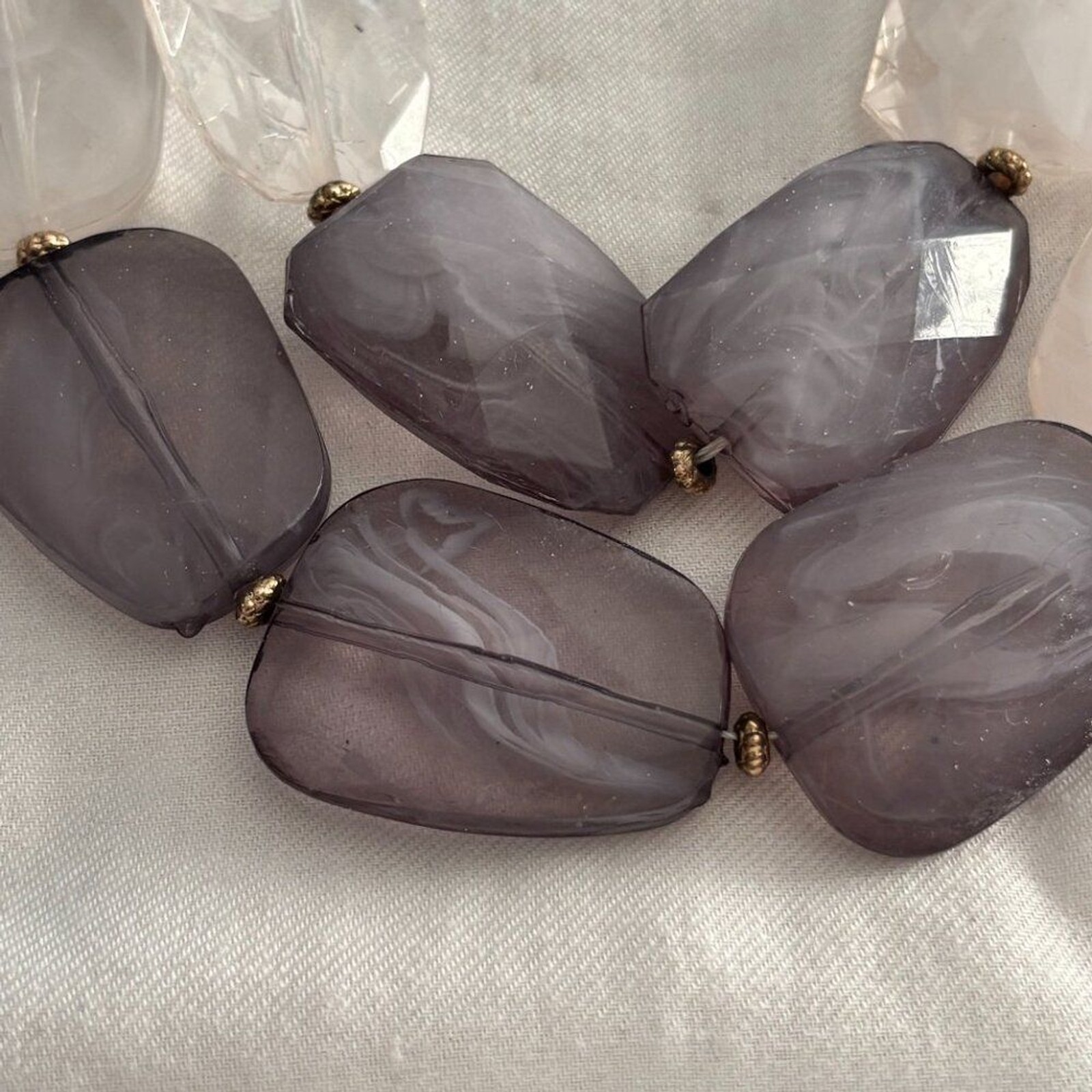 Multicolor Frosted Resin Statement Necklace – Crystal Clear, Blush, & Smoky Gray
