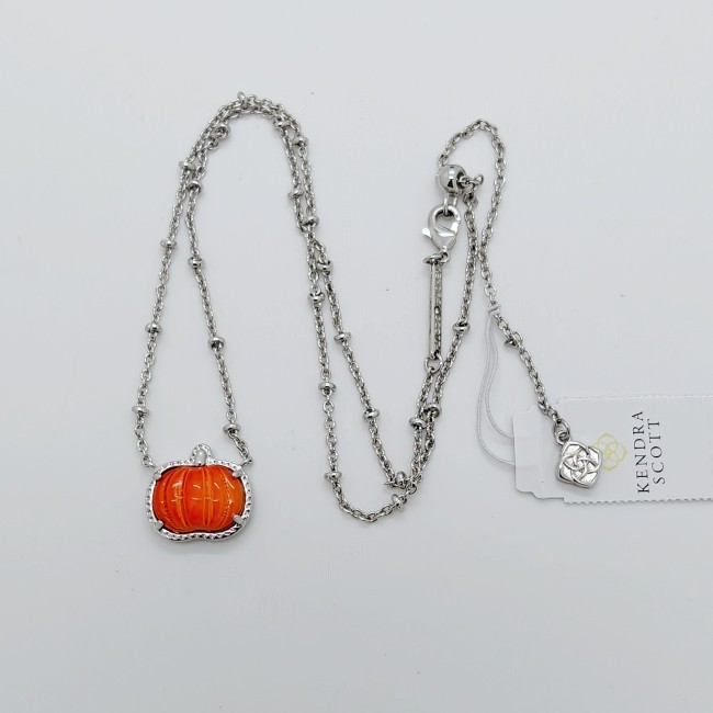 New Kendra Scott Pumpkin Silver Short Pendant Necklace In Orange Shell
