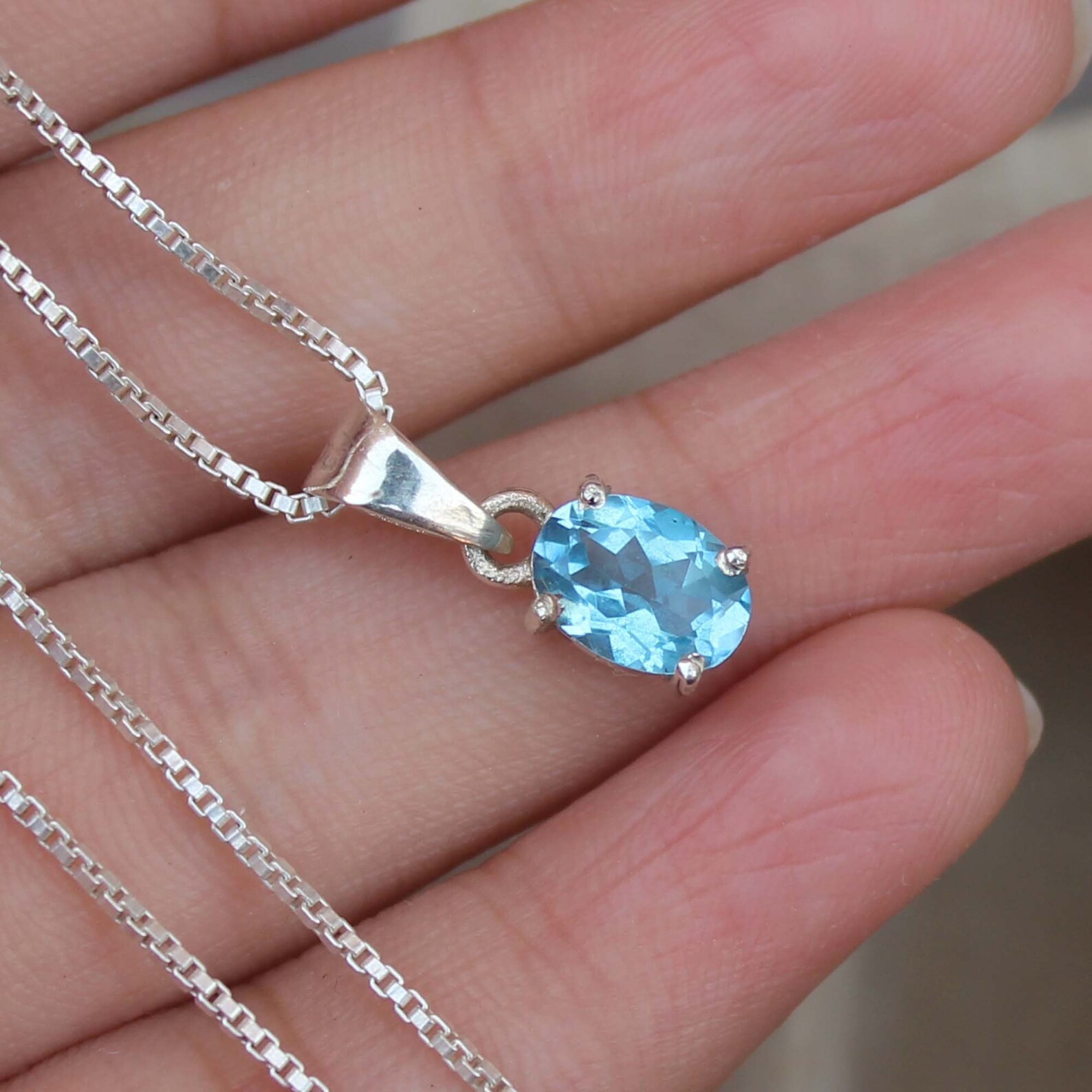 14 Ct Blue Topaz Oval Cut-925 Sterling Silver Pendant Necklace Gift Sliver Chain
