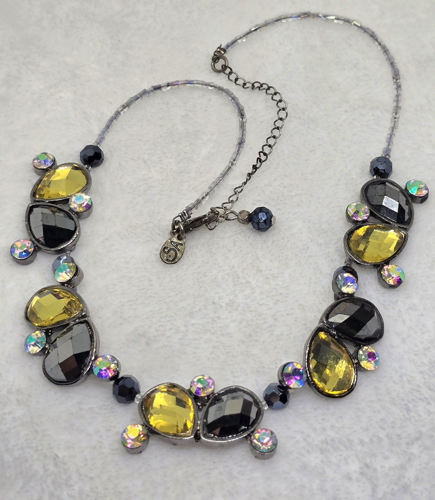 Sparkling Sage Signed SA Faceted Smoky Topaz Honey AB Aurora Borealis Necklace