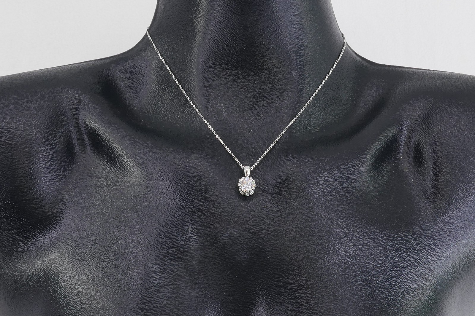 DiAMONiQUE EPiPHANY PLATiNUM CLAD STERLiNG CZ SOLiTAiRE 18″ NECKLACE w/BOX