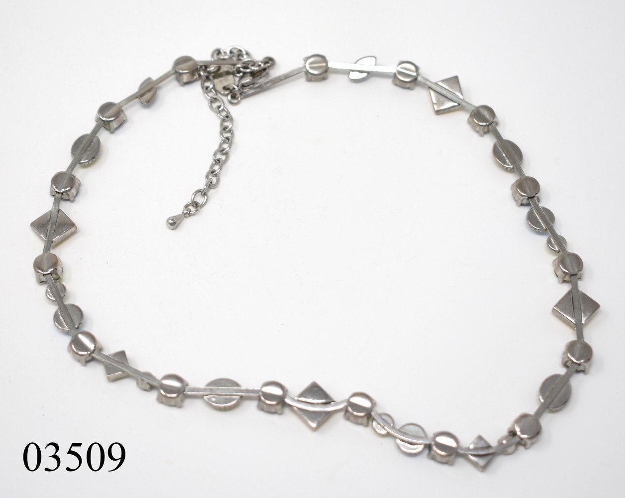 16″ Lia Sophia Silver Tone Bar Chain Bezel Set Multicolor Stones Choker Necklace