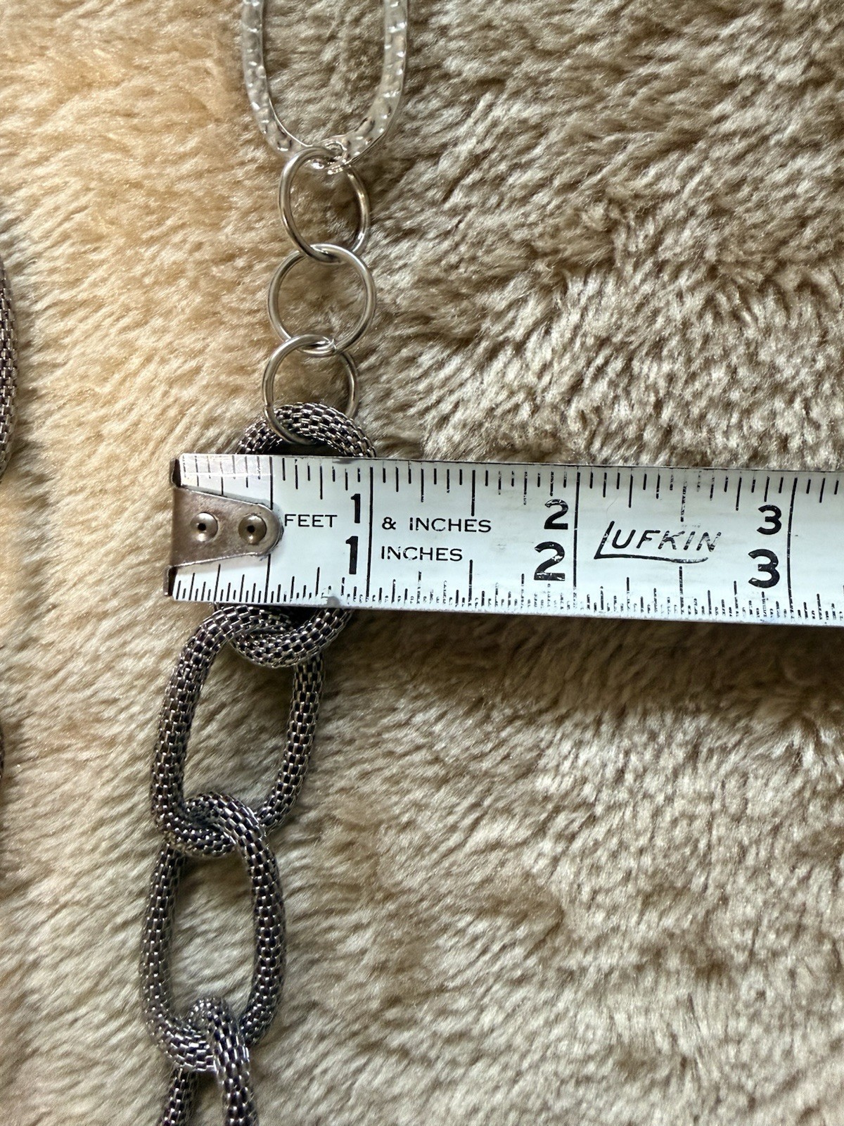 Versona oval link silver tone necklace New