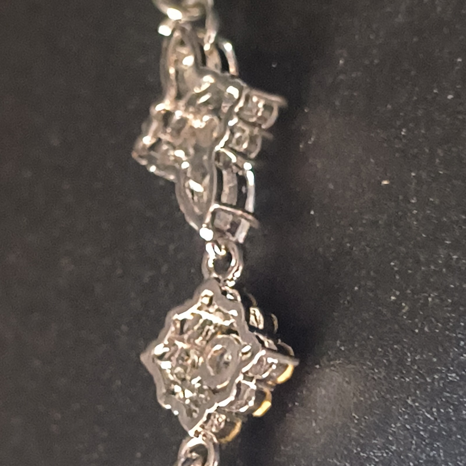 Silver Tone Round Link Chain Necklace Clear Simulated Crystal Rhinestone Lobster