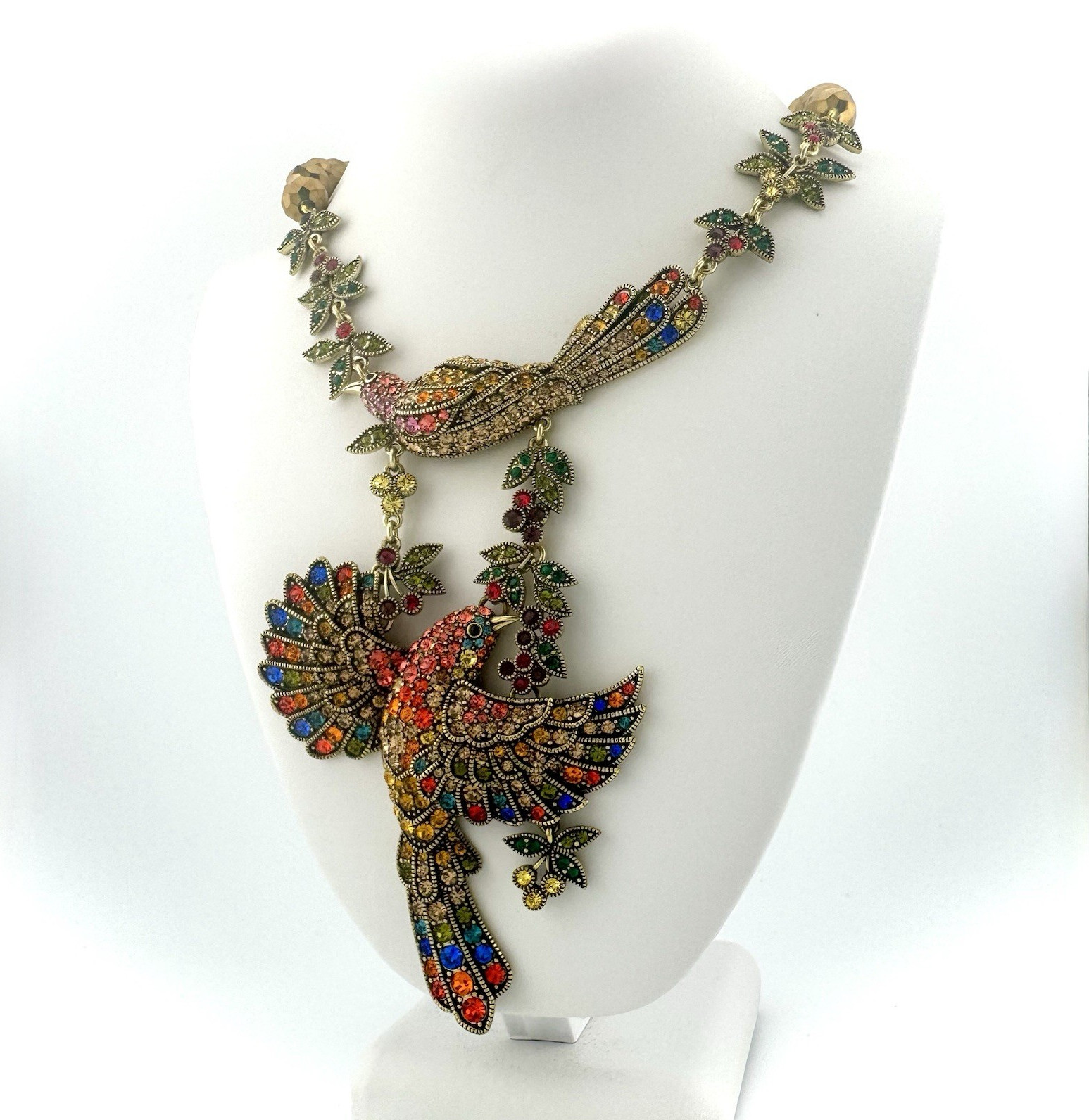 Rare Signed Heidi Daus Disney’s Mary Poppins “Mary’s Magic” Swarovski Necklace