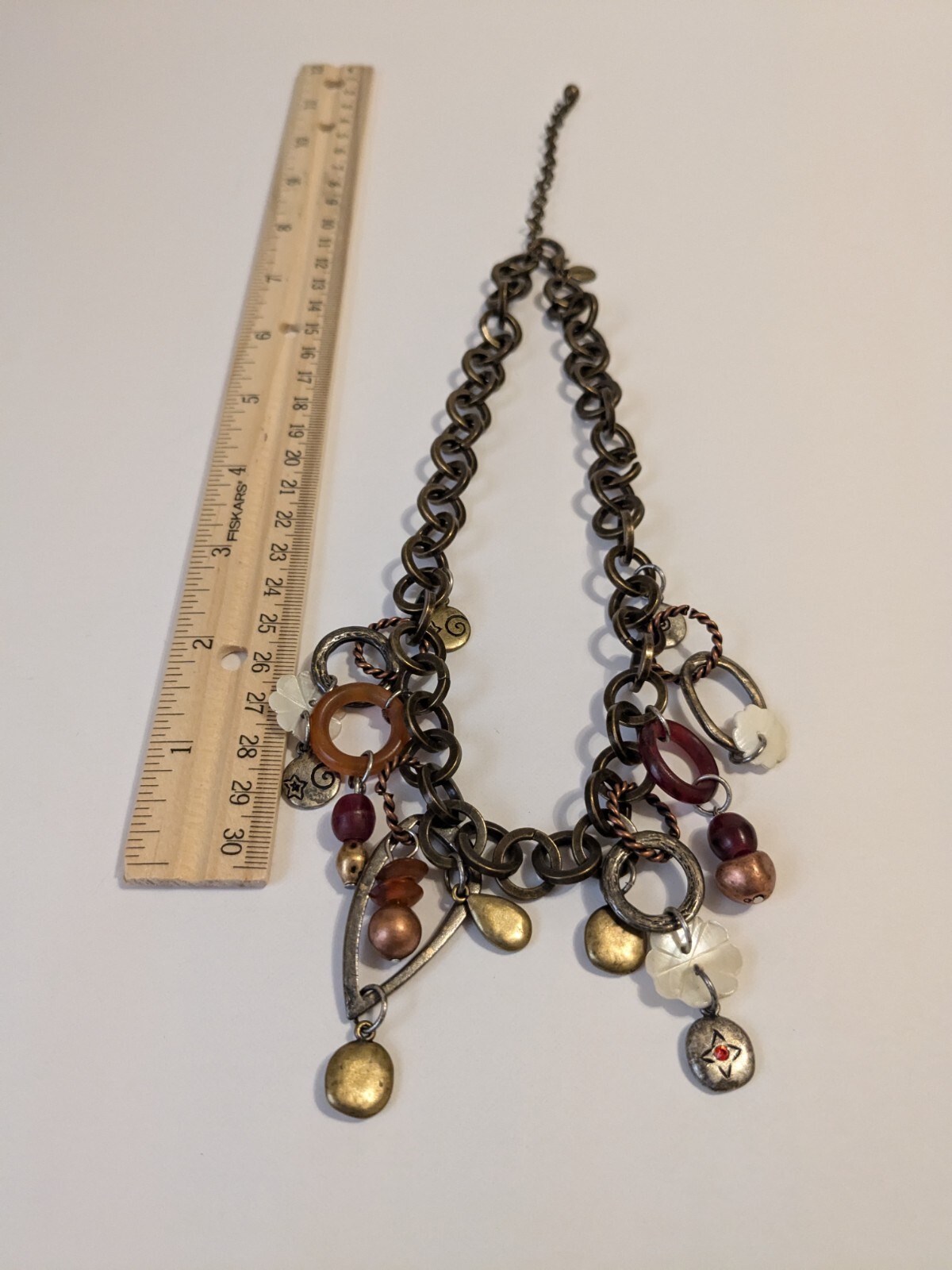 Chico’s Brass Tone Mixed Metal Charm Necklace. Acrylic & Rhinestone Beads. 16″.