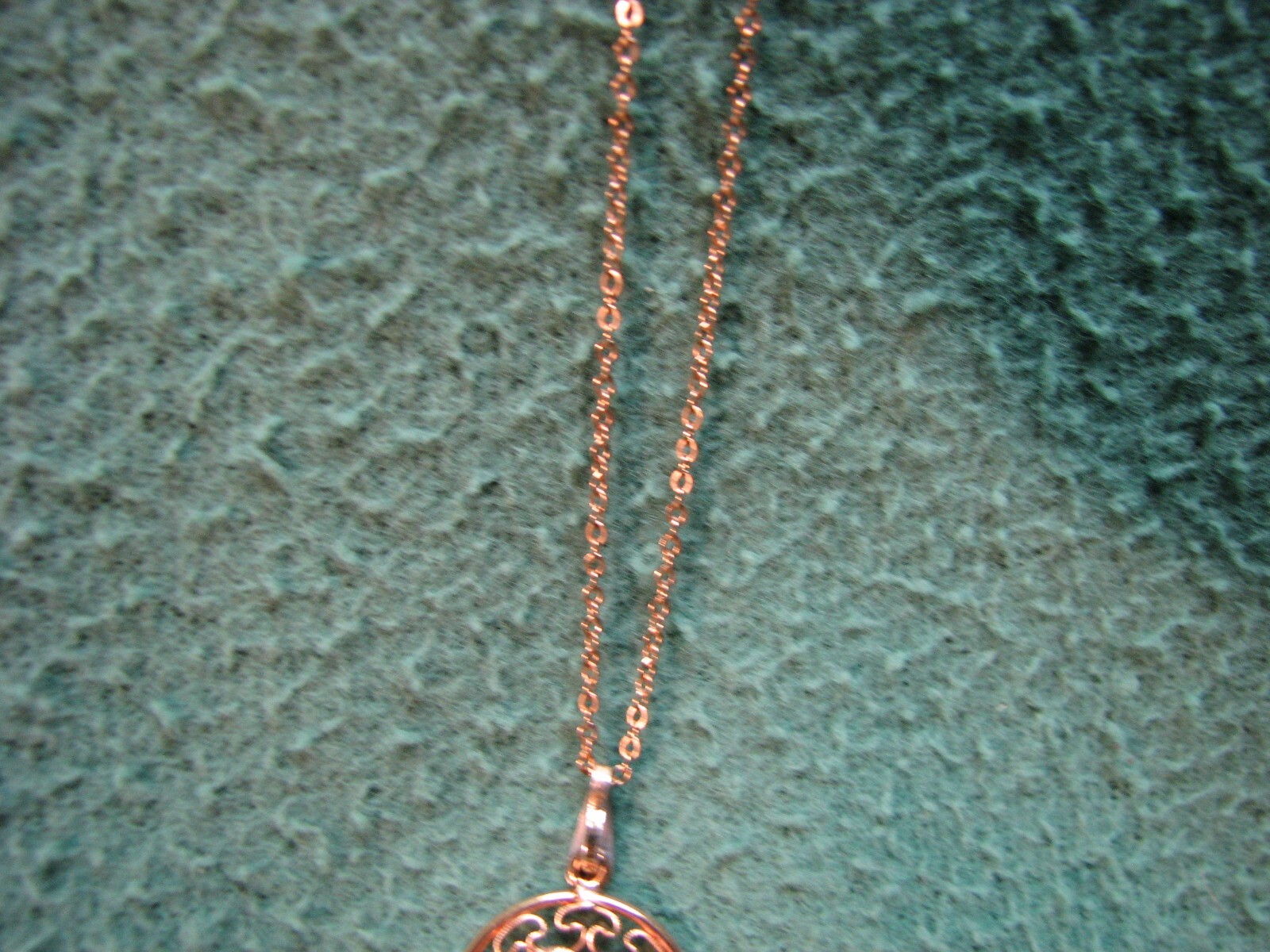 Beautiful Vintage 18″ Gold Filled Necklace W/ Pendant As Shown GORGEOUS