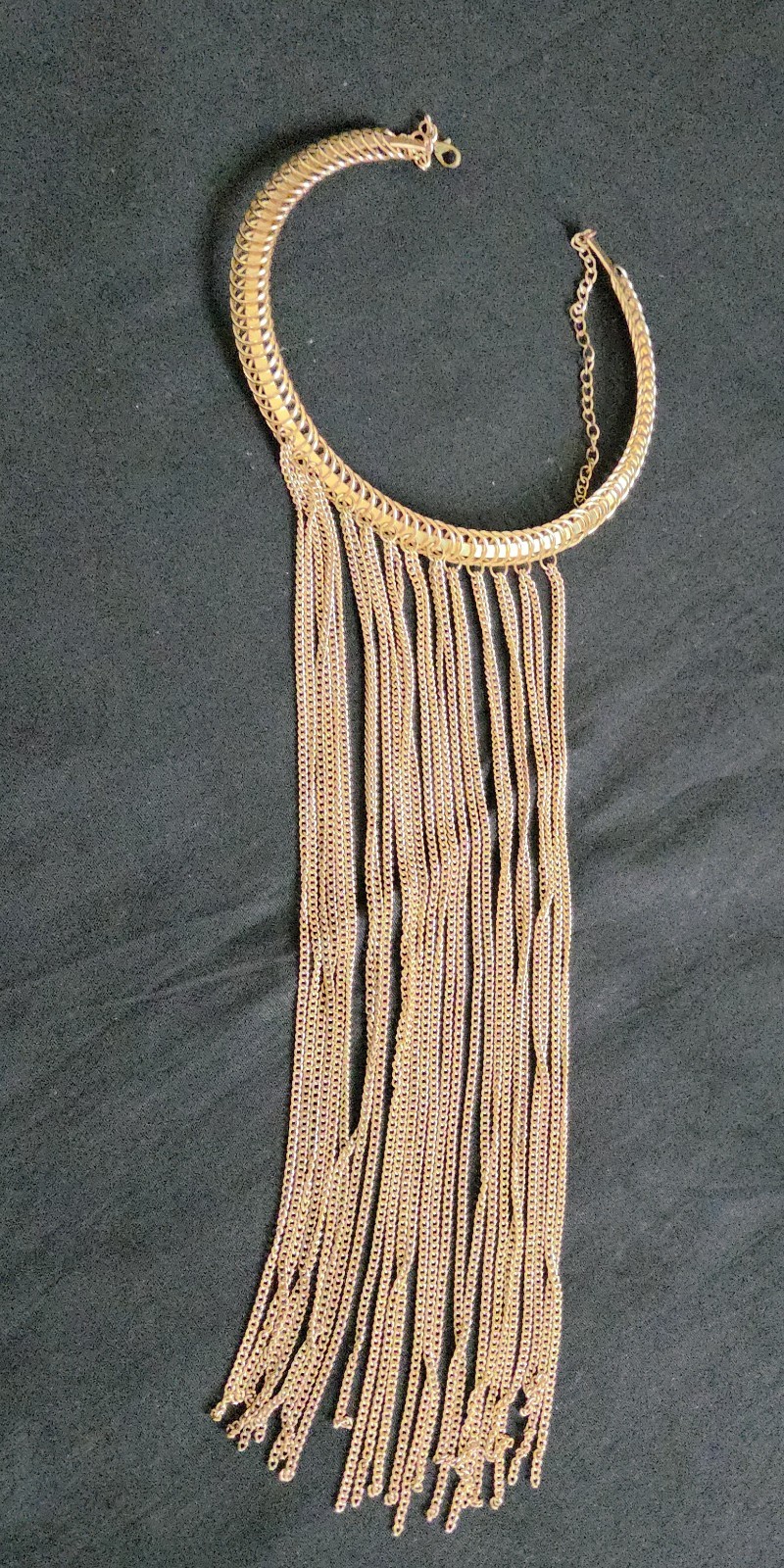 Gorgeous! Gold Tone Statement Necklace With Multiple Dangle Chains
