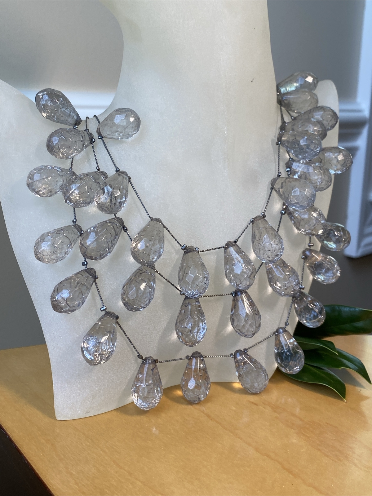 Vintage Clear Lucite Fringe Heavy Necklace Estate Jewelry Pre-Owned 18″+2″