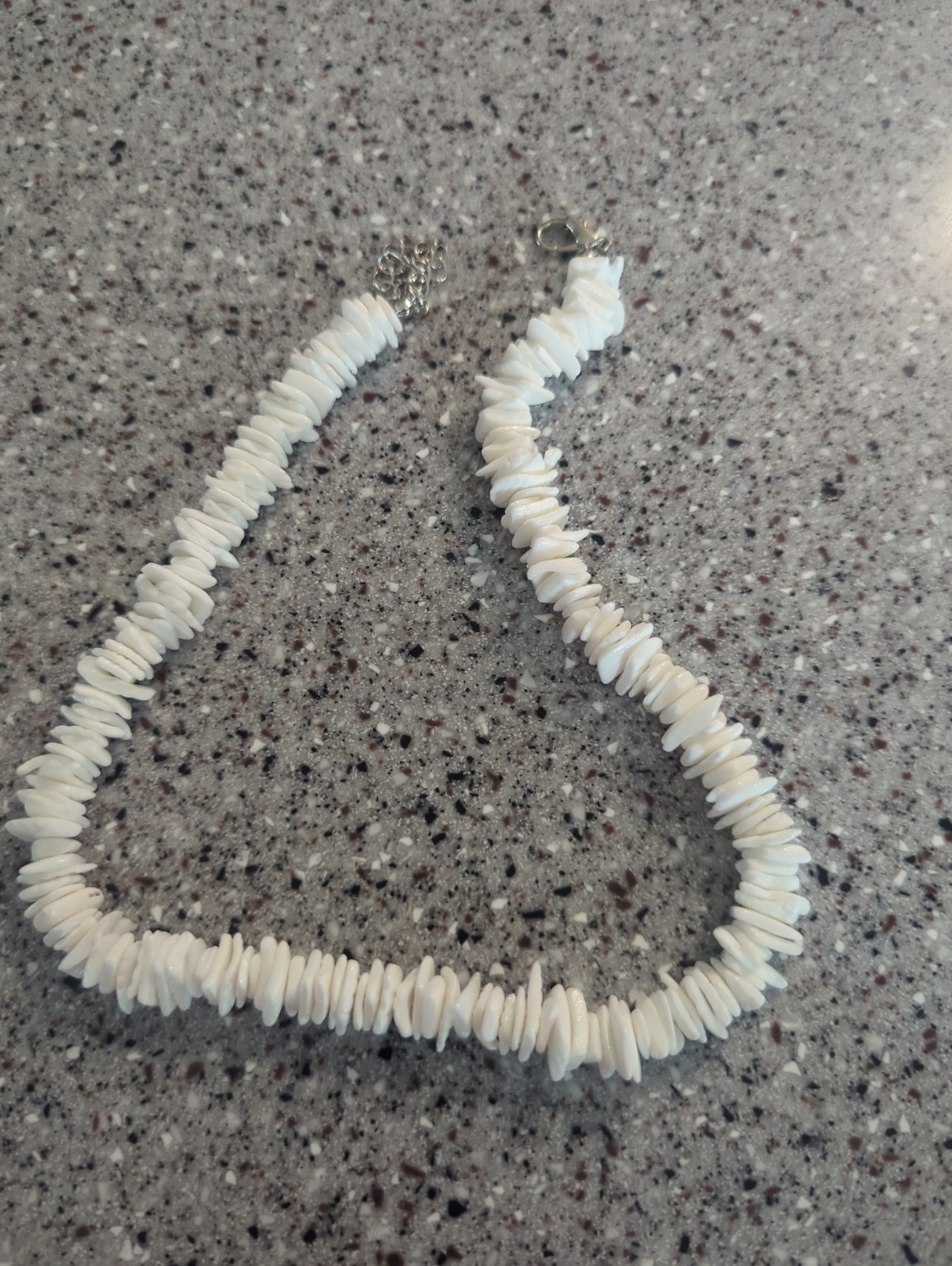 White Puka Shell Necklace 18in. Hawaiian Surfer Choker With Screw Clasp Jewelry