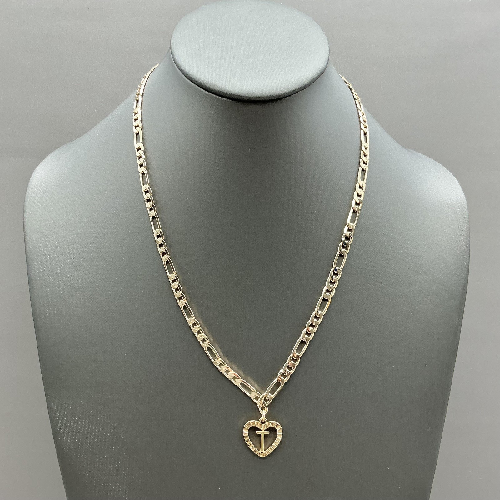 Necklace Gold Tone Figaro Chain Heart Initial Letter T Pendant Womens Jewelry
