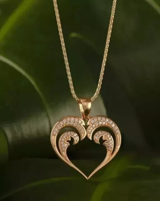 14K Yellow Gold Plated In 2Ct Round Cut Simulated Diamond Women’s Heart Pendant