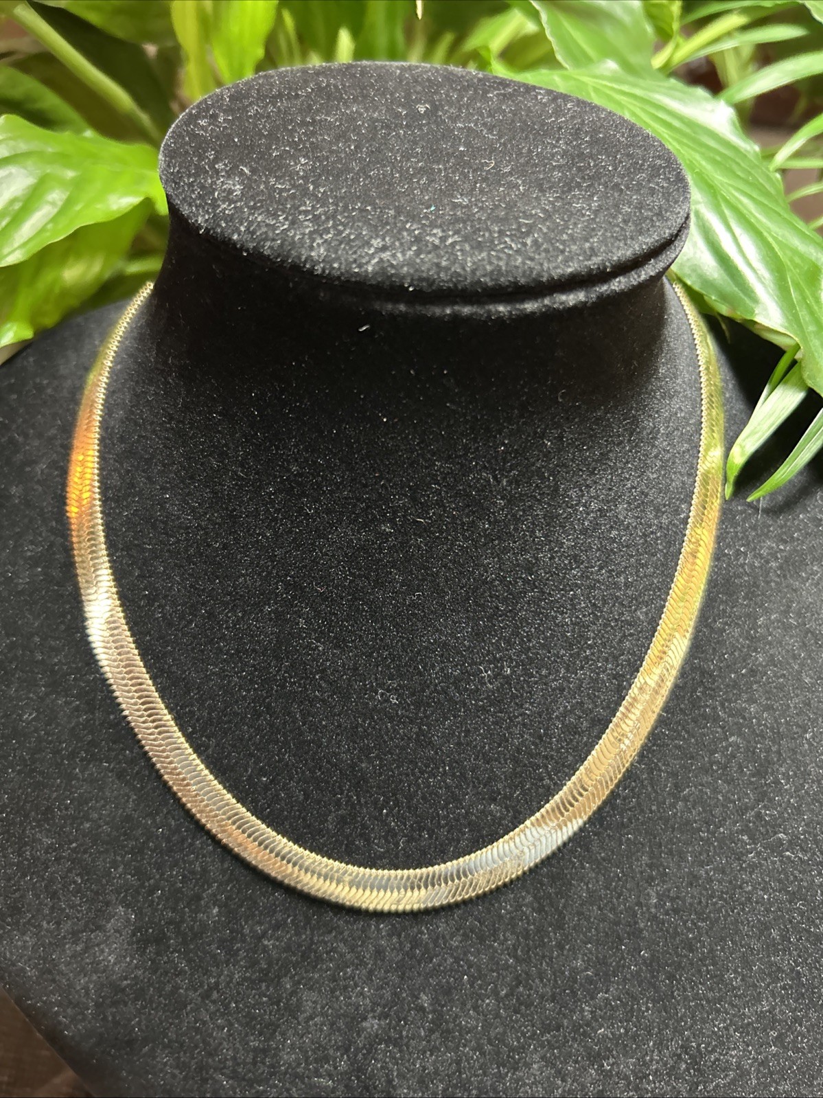 GOLD PLATED 8mm HERRINGBONE 18”Chocker Necklace Chain For Men Or Women