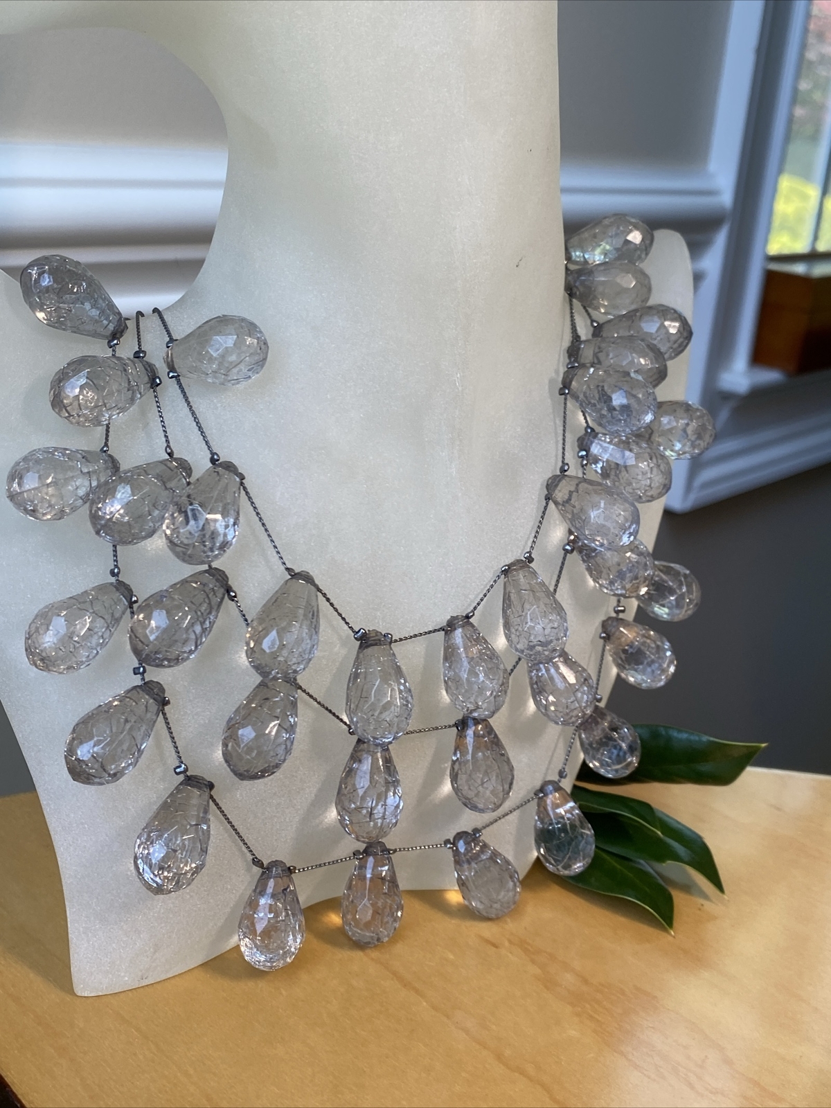 Vintage Clear Lucite Fringe Heavy Necklace Estate Jewelry Pre-Owned 18″+2″