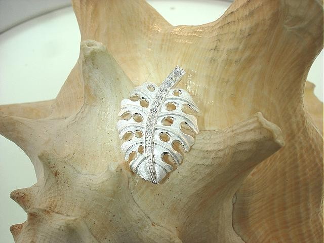 22MM SOLID 925 STERLING SILVER MATTED HAWAIIAN MONSTERA PLANT LEAF CZ PENDANT