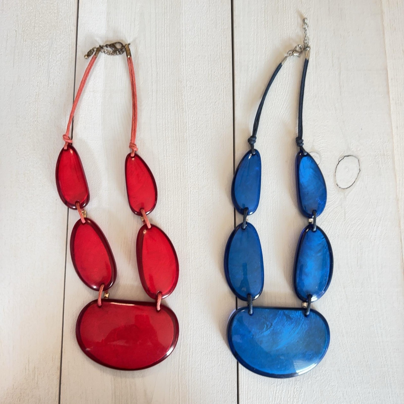 Necklace Set Bib Statement Oval Resin Red Blue Cord Chunky Lobster Womens 2pc