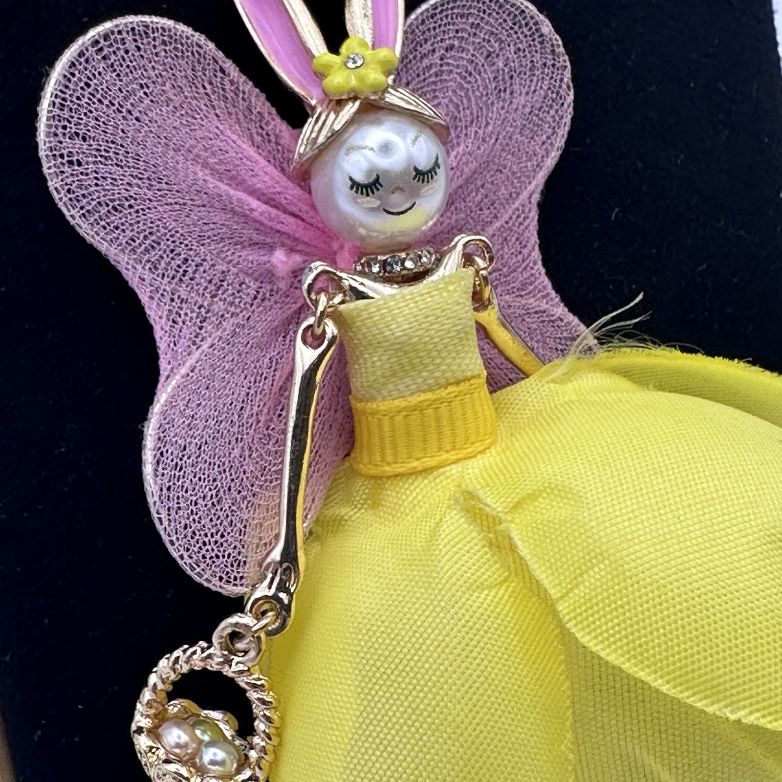 Betsey Johnson Fairy Bunny Necklace Yellow Pink Wings Gold Tone Long Pendant