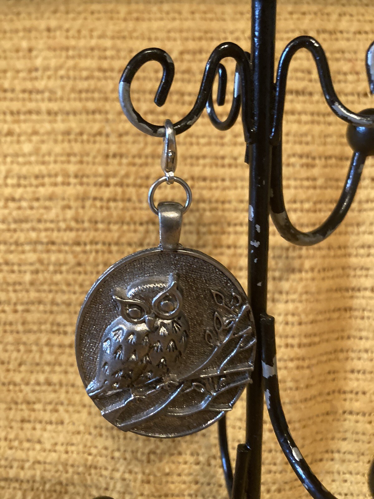 Owl Textured Hook Silver-Tone Scarf Medallion, 3.5 x 2 in, Art, Nature