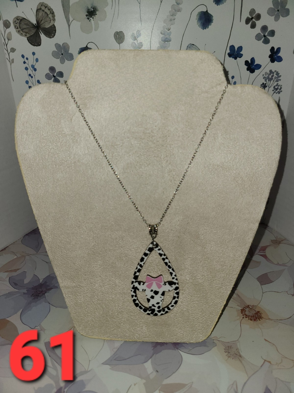NECKLACES 49-72