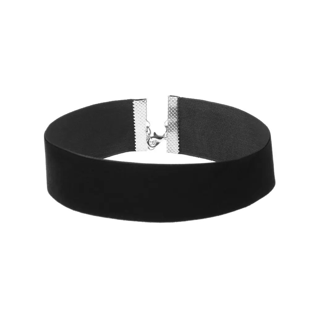1Pcs Black Velvet Choker Necklace Gothic Punk Adjustable Women Jewelry