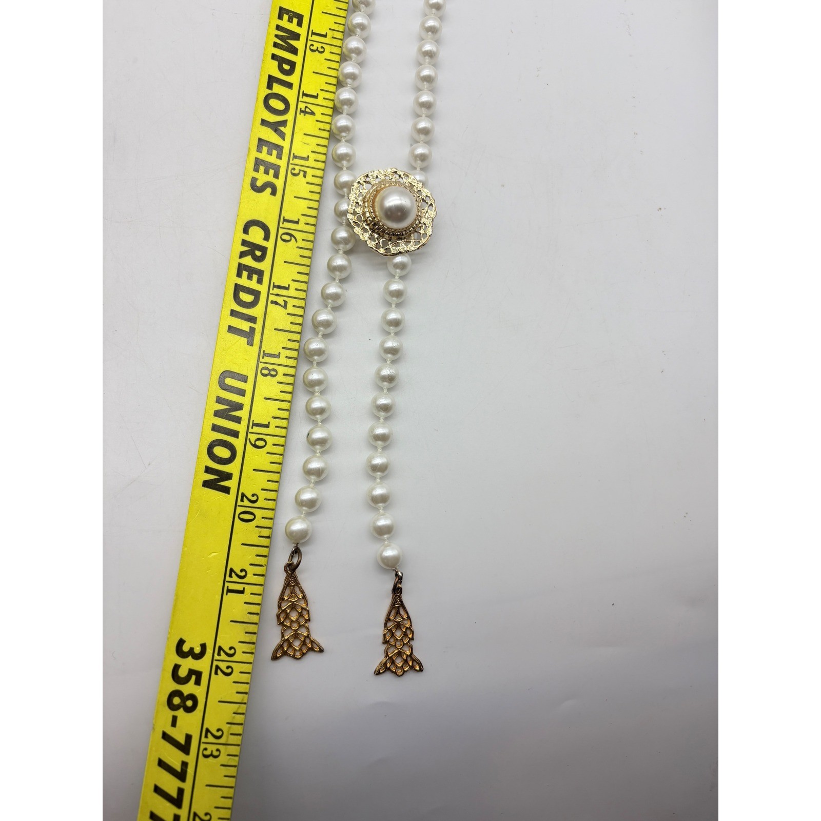 Vintage Faux Pearl Bolo Lariat Necklace Gold Filigree Slide Tassel White