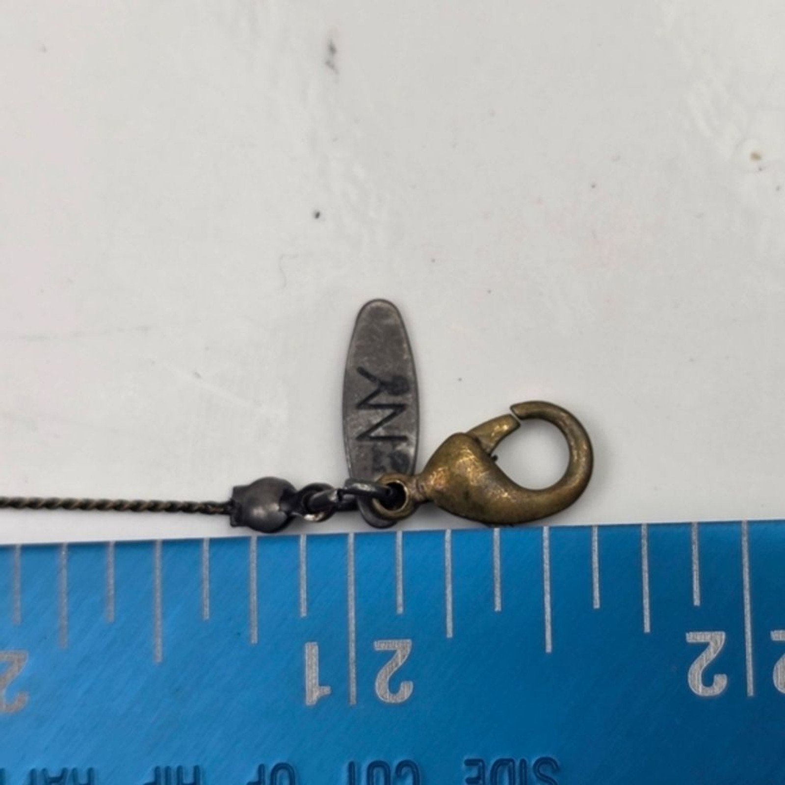 Source‎ Unknown Black and Gold Beaded Necklace