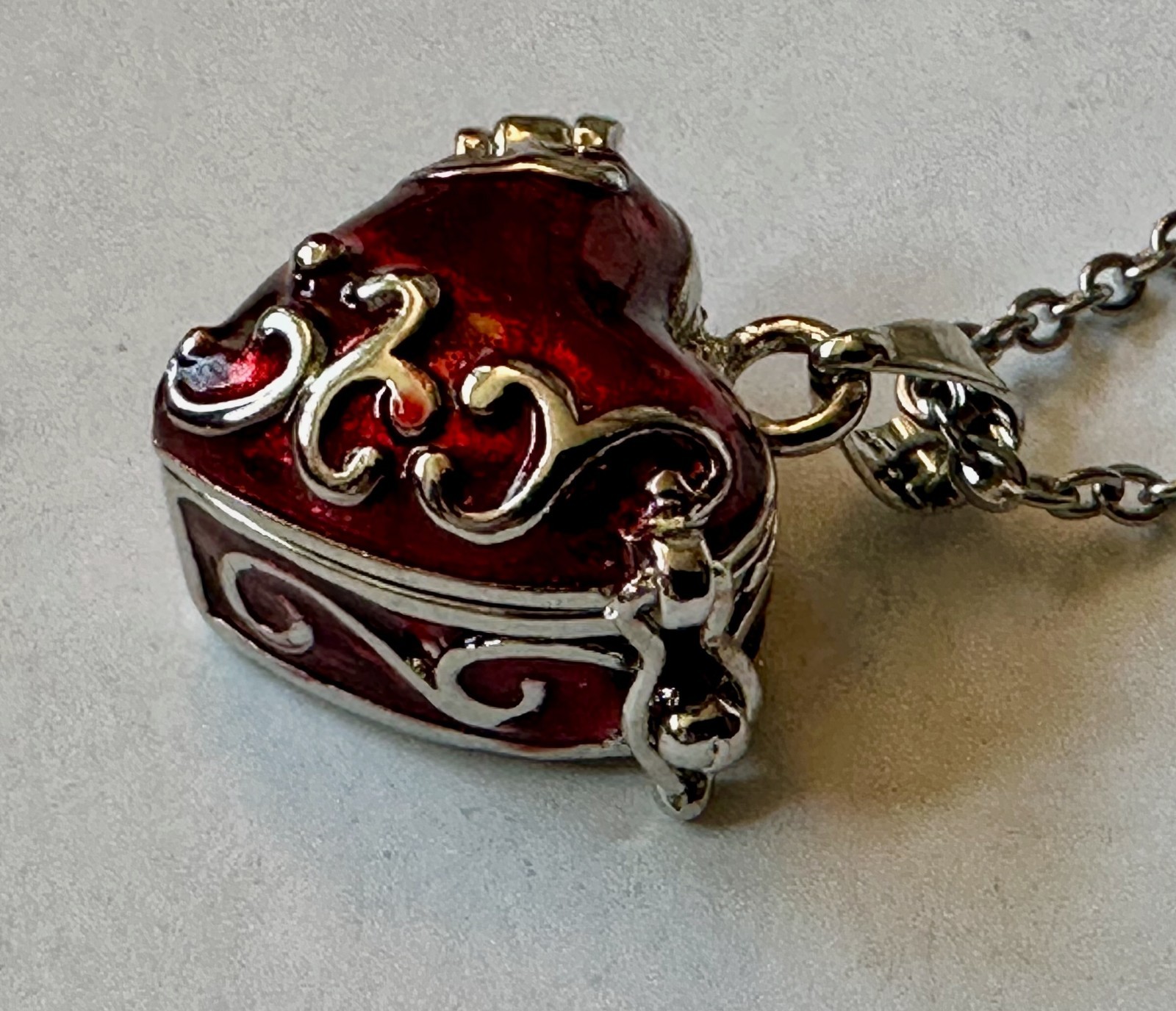 heart locket red enamel silver decoration charm 3/4 of 1″ necklace 18″ st steel