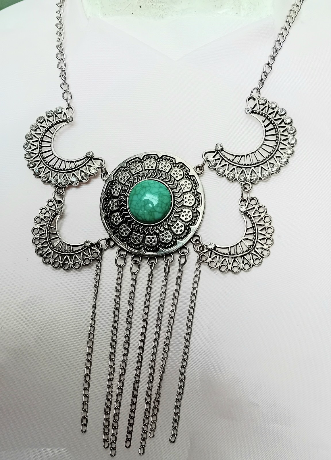 48cm Silver Tone Brutalist Statement Necklace A376
